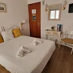 Mireia Ξενοδοχείο